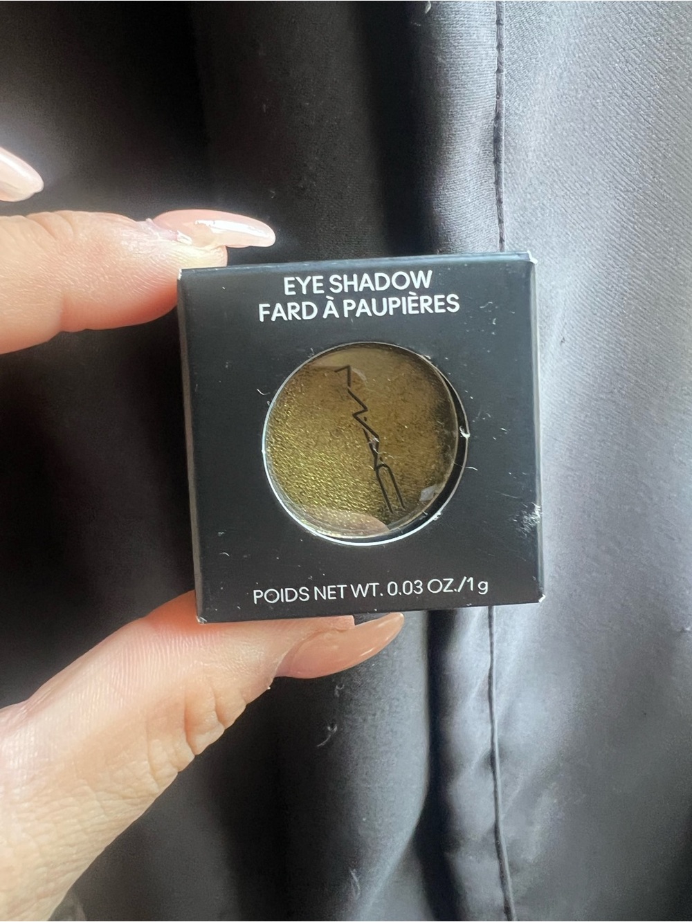 MAC Single Eyeshadow in Joie De Glitz (NWT)